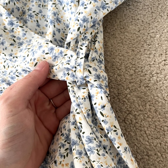 Floral One Shoulder Tie Dress - Picture 5 of 6